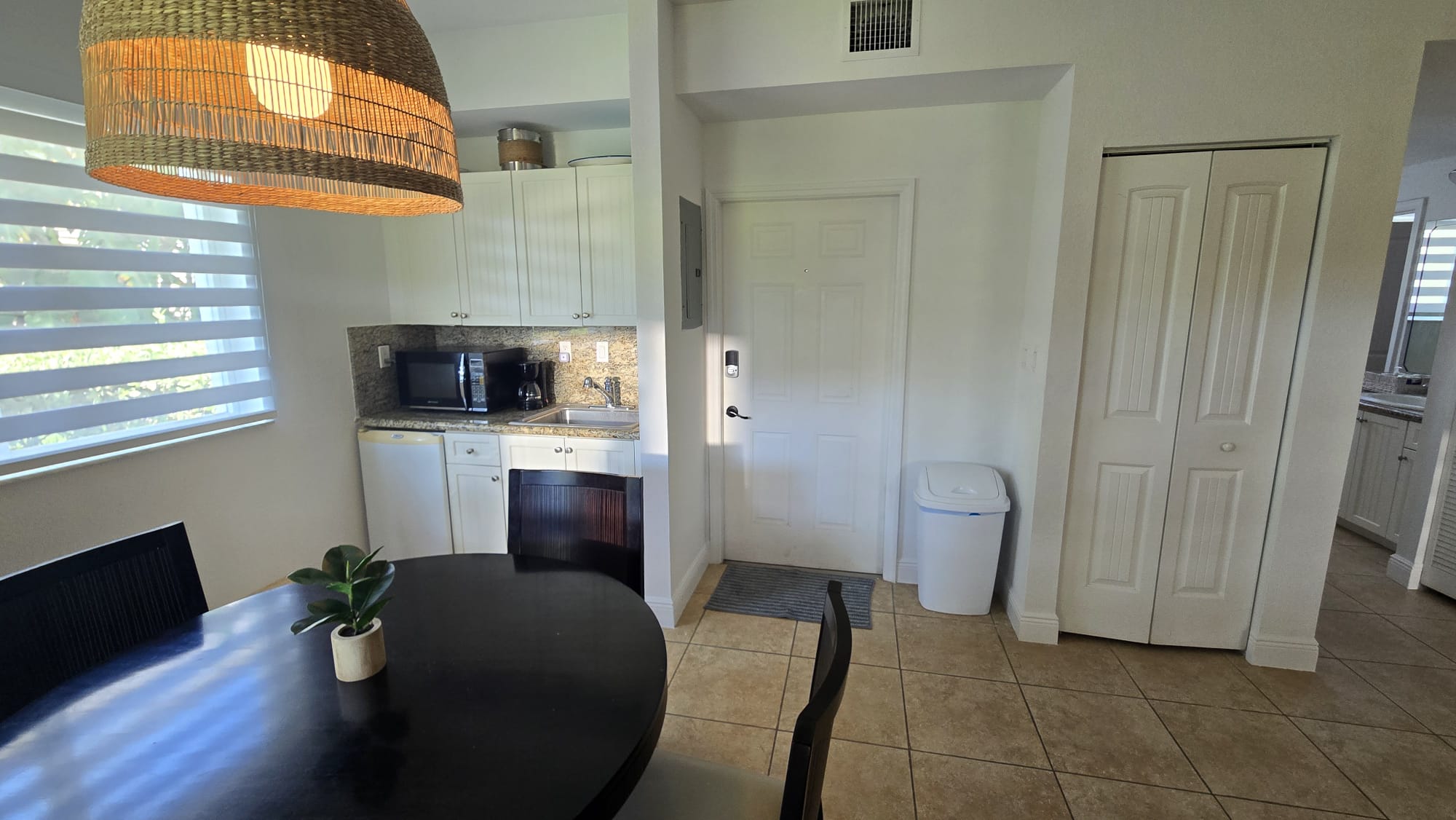 Studio33312-Kitchen